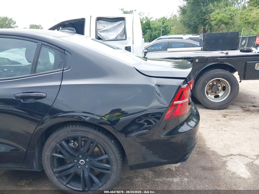 2022 Volvo S60 Recharge Plug-In Hybrid T8 Black Edition R-Design Extended Range VIN: 7JRH60FD5NG192477 Lot: 45475079