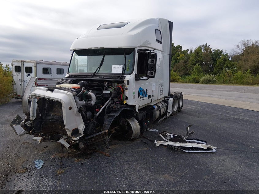 2018 VOLVO VNL auction photo 2