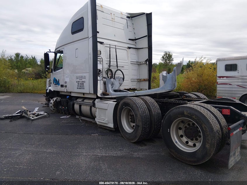 2018 VOLVO VNL auction photo 3