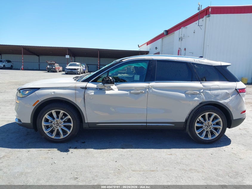 2022 Lincoln Corsair Standard VIN: 5LMCJ1C98NUL13459 Lot: 45475191