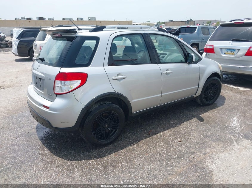 2008 SUZUKI SX4 auction photo 4