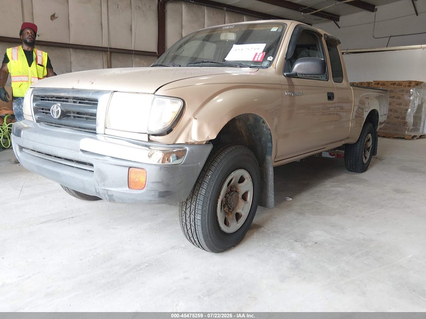1999 TOYOTA TACOMA auction photo 2