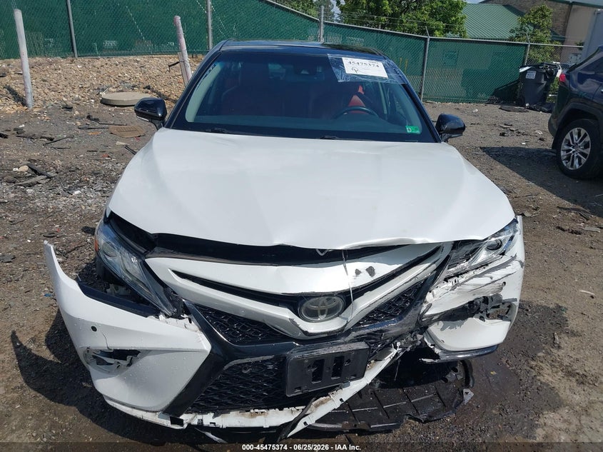 2018 TOYOTA CAMRY auction photo 6