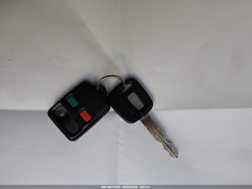 2000 Lincoln Ls V6 Auto/V6 Manual VIN: 1LNHM86S3YY795651 Lot: 45475382