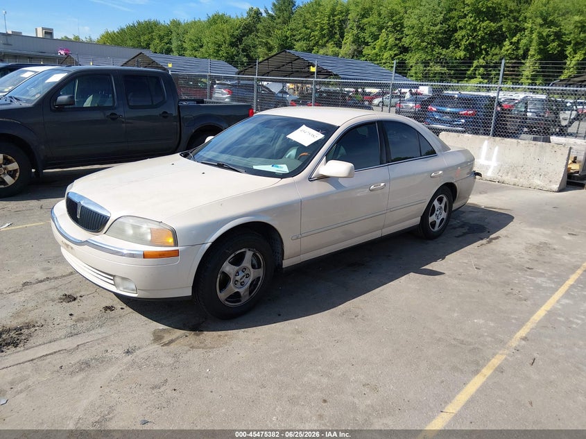 2000 LINCOLN LS auction photo 2