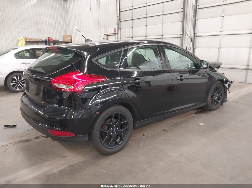 Vin: 1fadp3k28hl214666, lot: 45973567, ford focus se 20174