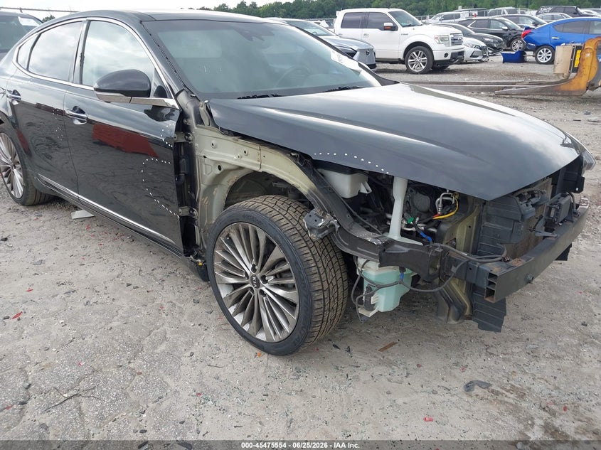 2017 Kia Cadenza Limited VIN: KNALC4J12H5070632 Lot: 45475554