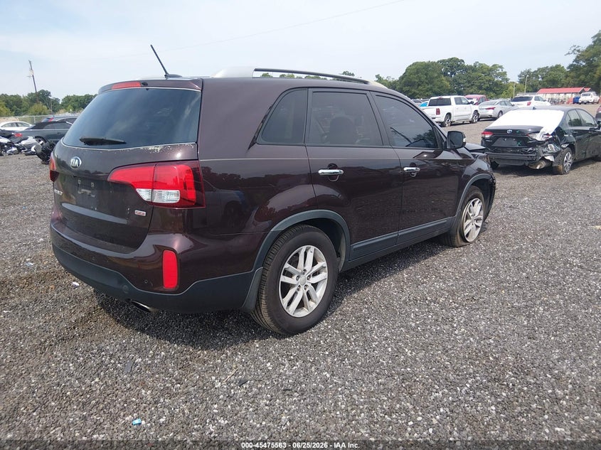 2015 KIA SORENTO auction photo 4