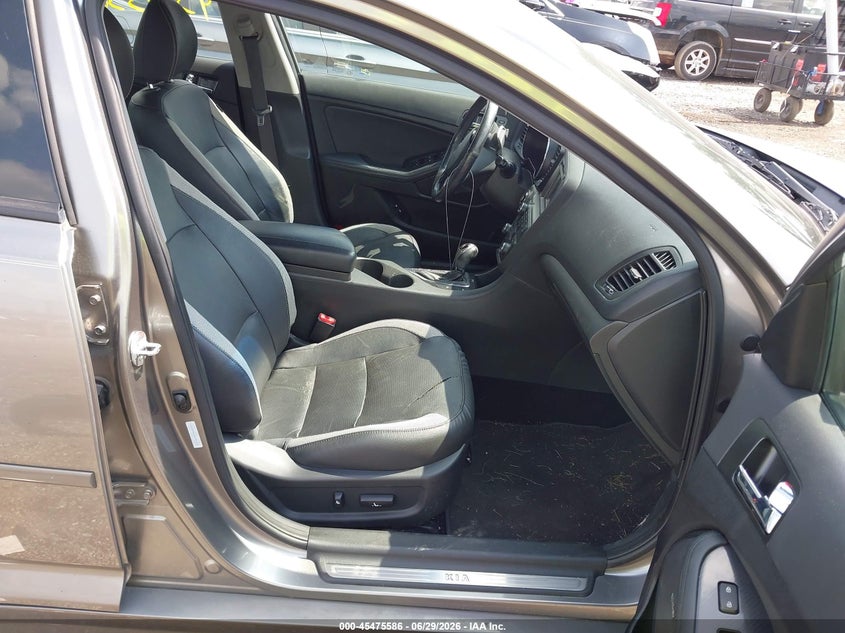 2012 KIA OPTIMA auction photo 5