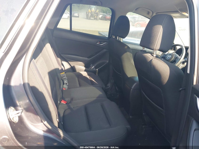 2016 MAZDA CX-5 auction photo 8