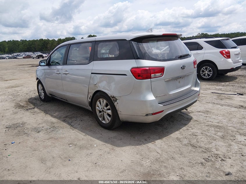 2018 KIA SEDONA auction photo 3