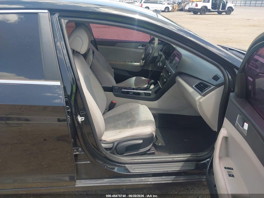 2016 HYUNDAI SONATA auction photo 5