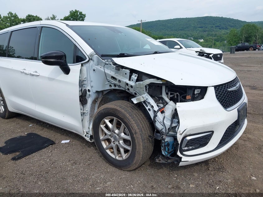 2024 CHRYSLER PACIFICA VAN 3.6L V-6 DOHC, VVT, 287HP