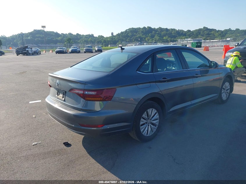 2019 VOLKSWAGEN JETTA auction photo 4