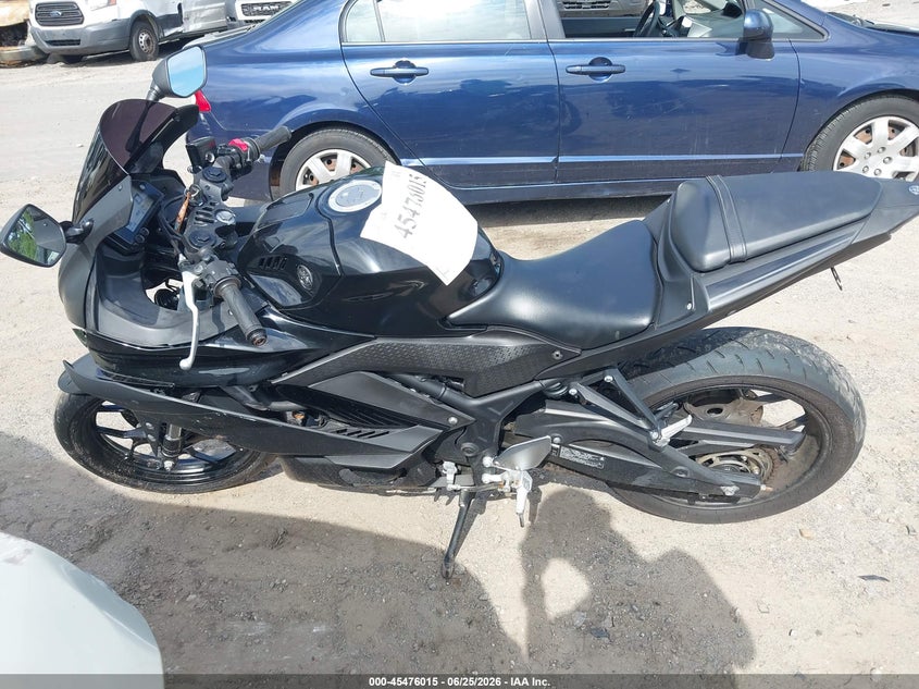 2020 Yamaha Yzfr3 A VIN: MH3RH18Y3LK004893 Lot: 45476015