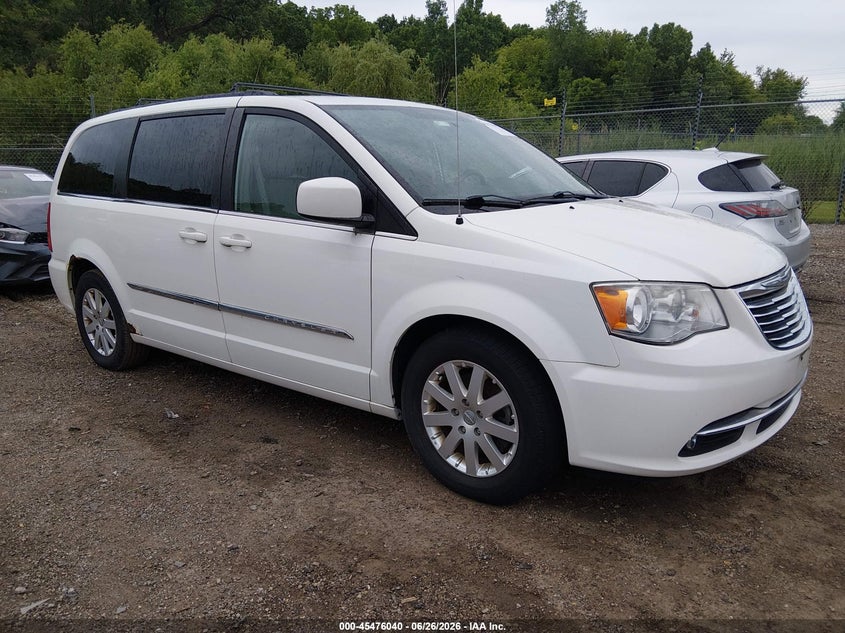 2013 Chrysler Town & Country Touring