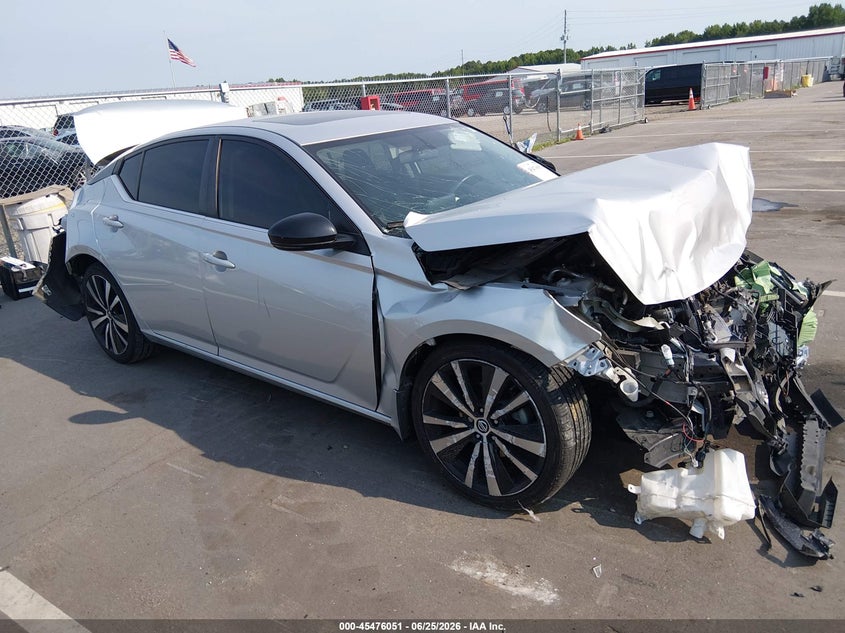 2019 NISSAN ALTIMA 2.5 SR