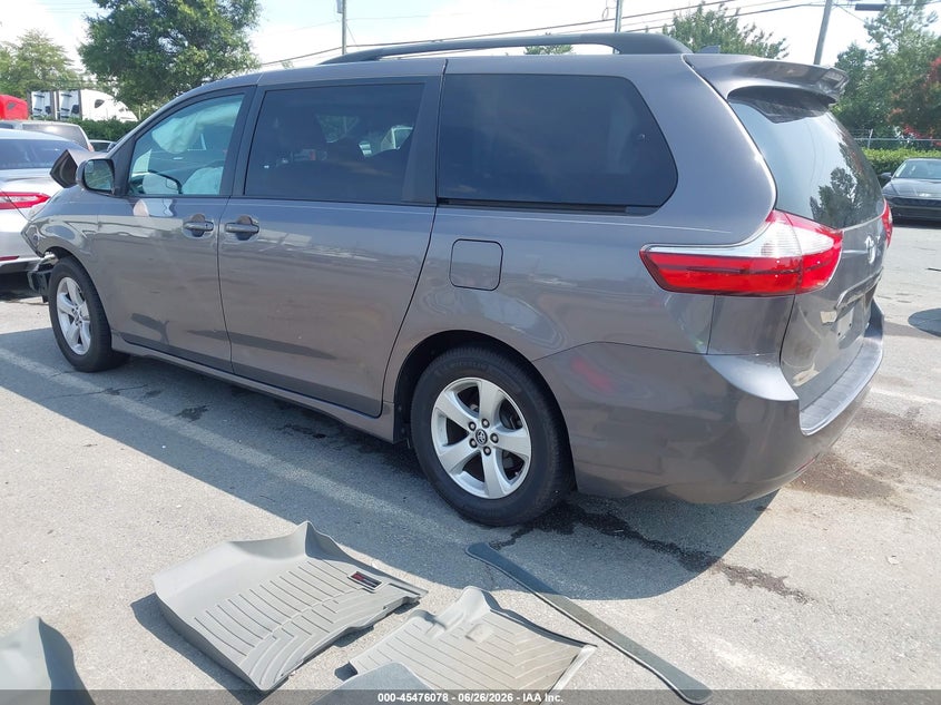AtlanticExpress - Toyota Sienna