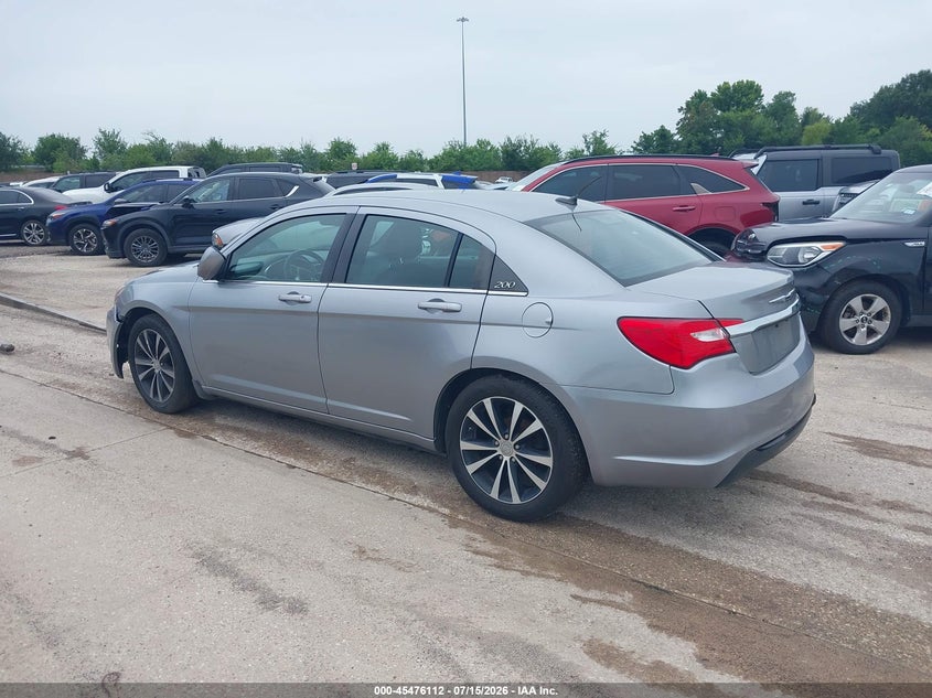 Vin: 1c3ccbbb2en185066, lot: 45974287, chrysler 200 touring 20143