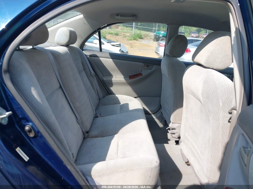 2004 TOYOTA COROLLA auction photo 8