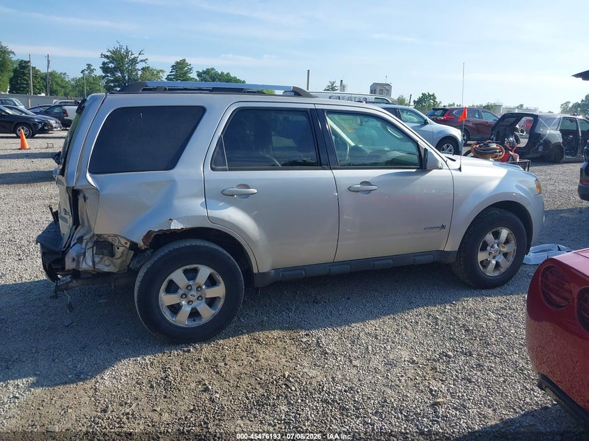 AtlanticExpress - Ford Escape Hybrid