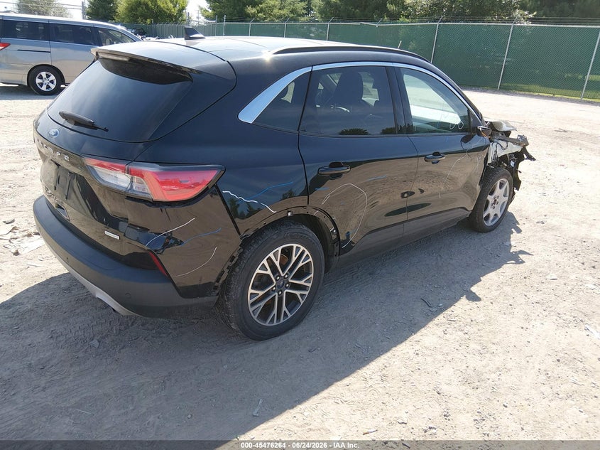 FORD ESCAPE 2020 VIN 1FMCU0H67LUB47032