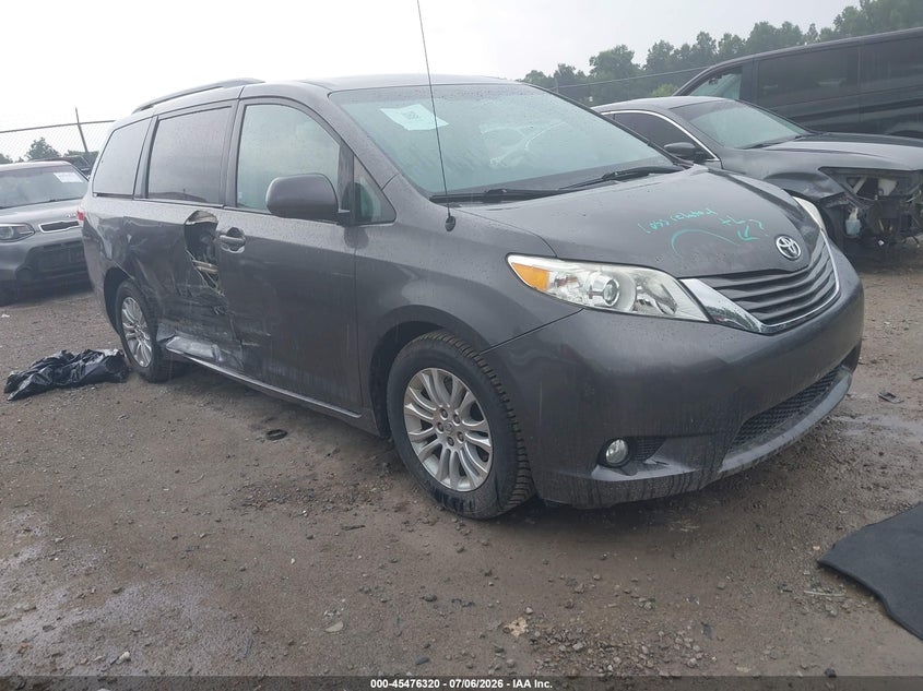 2014 Toyota Sienna