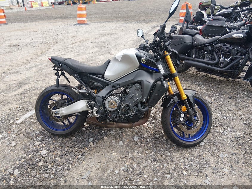 2023 Yamaha Mt09 D VIN: JYARN72E6PA002104 Lot: 45476358