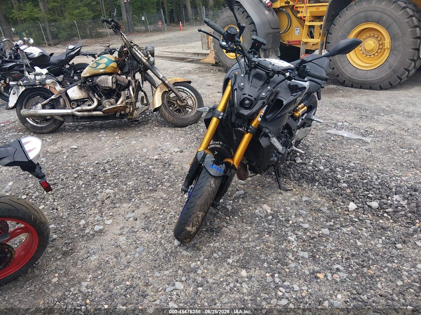 YAMAHA MT09 2023