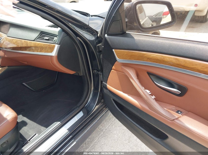 2013 BMW ACTIVEHYBRID 5 auction photo 5
