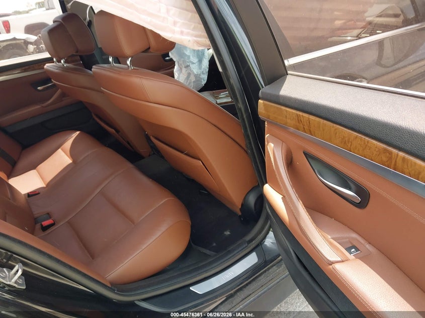 2013 BMW ACTIVEHYBRID 5 auction photo 8
