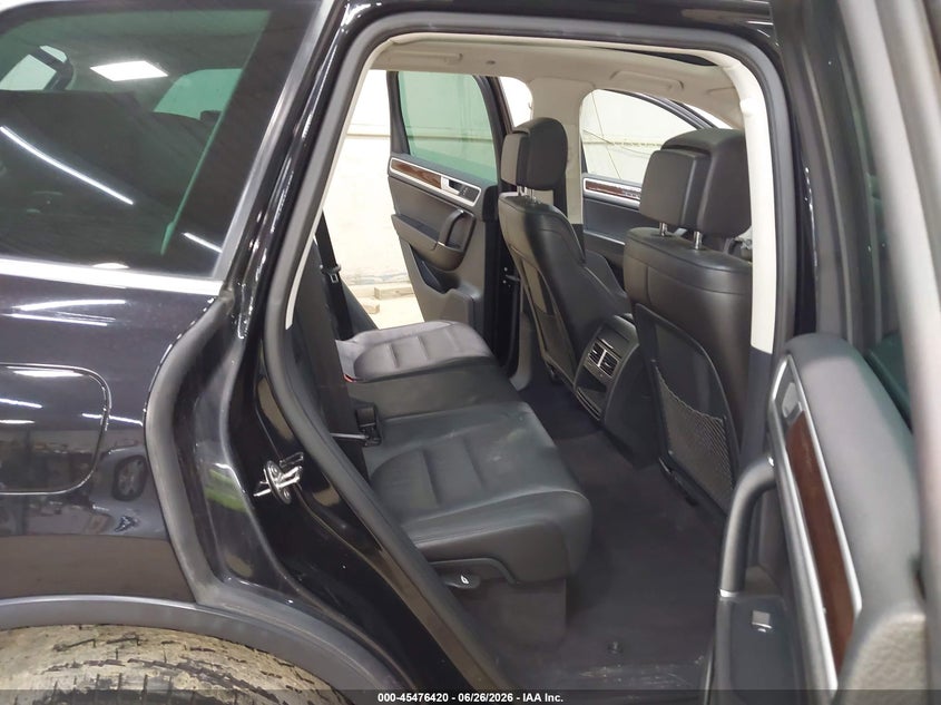2016 Volkswagen Touareg Vr6 Lux VIN: WVGEF9BP6GD001543 Lot: 45476420