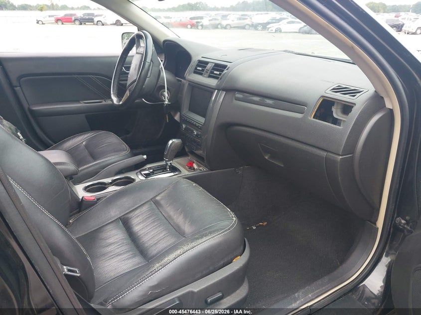 2010 FORD FUSION auction photo 5