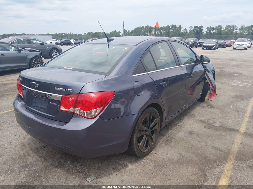 2013 CHEVROLET CRUZE auction photo 4