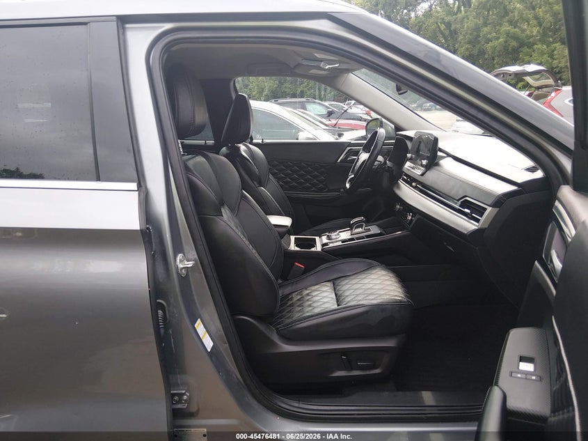 2022 MITSUBISHI OUTLANDER auction photo 5