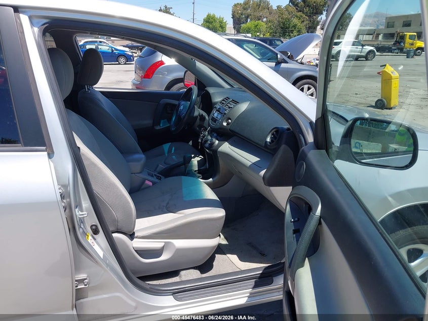 2010 TOYOTA RAV 4 SPORT UTILITY VEHICLE 2.5L I-4 DOHC, VVT, 179HP