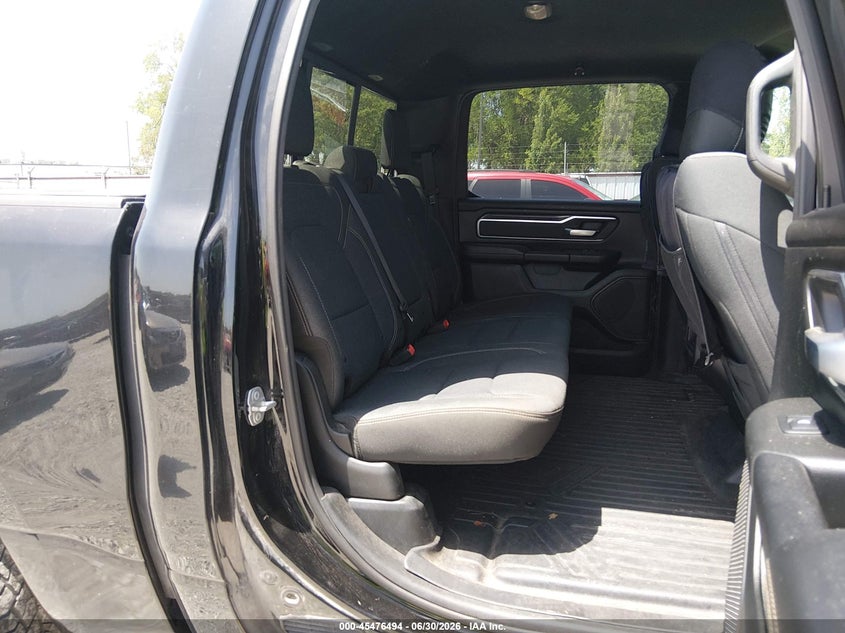 2019 RAM 1500 auction photo 8
