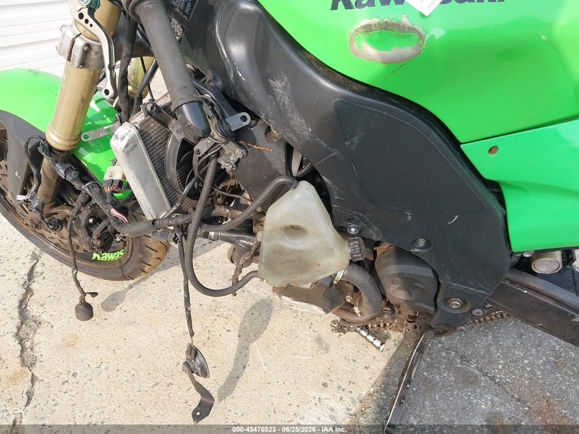 2006 Kawasaki Zx1000 D6F VIN: JKAZXCD116A000710 Lot: 45476523