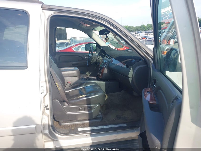 2007 CHEVROLET TAHOE auction photo 5