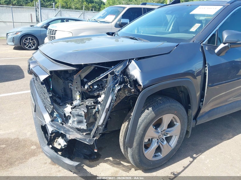 2025 TOYOTA RAV4 auction photo 6