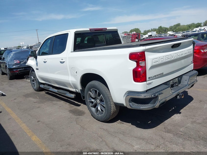 2024 CHEVROLET SILVERADO 1500 auction photo 3