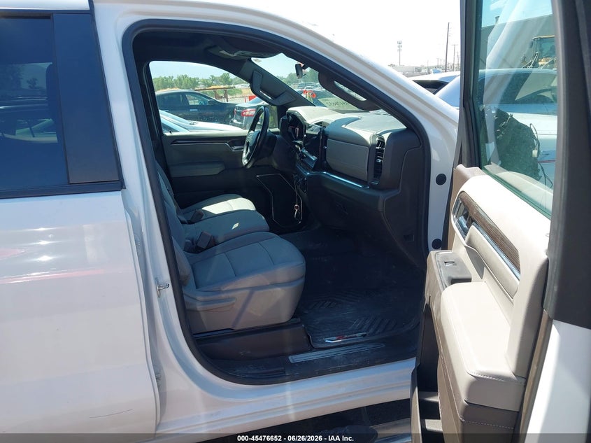 2024 CHEVROLET SILVERADO 1500 auction photo 5
