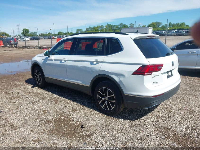 2021 VOLKSWAGEN TIGUAN auction photo 3