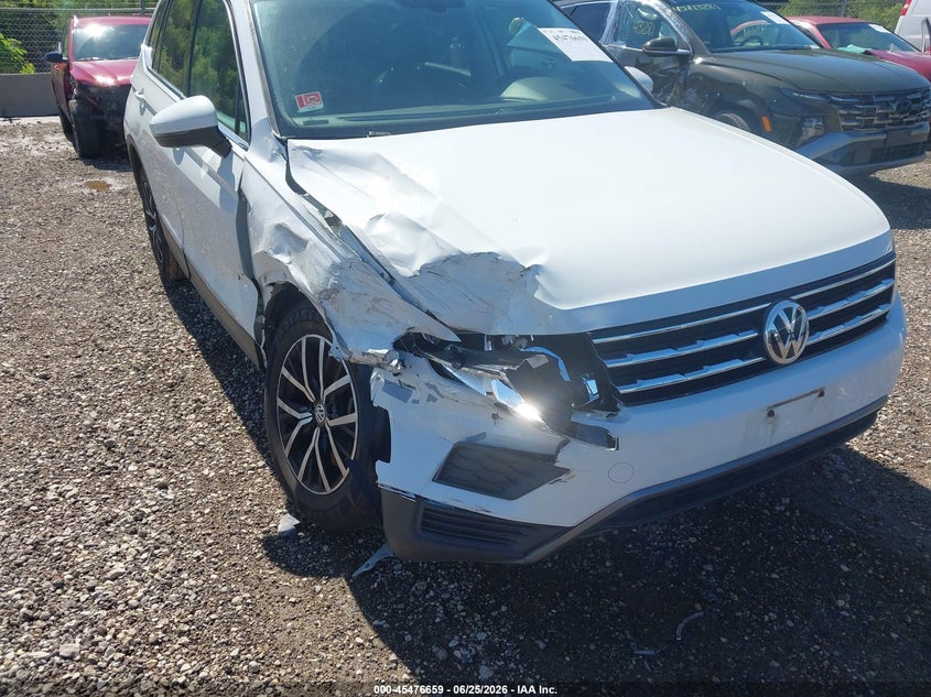 2021 VOLKSWAGEN TIGUAN auction photo 6
