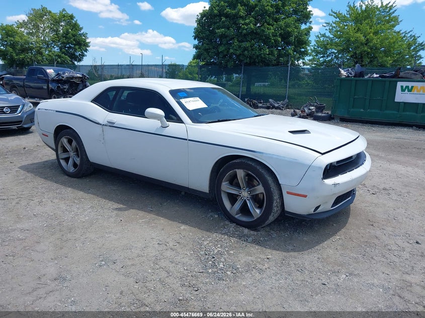 2015 DODGE CHALLENGER SXT