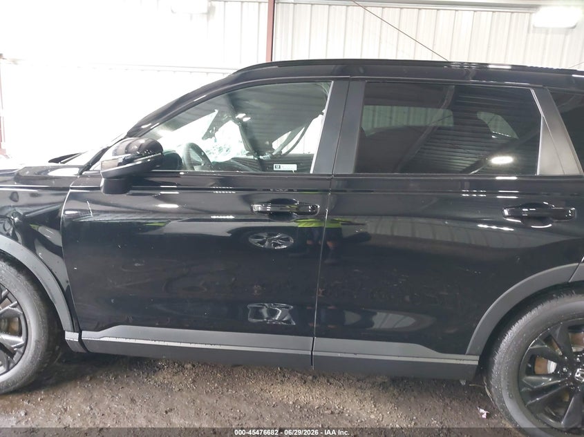 2026 HONDA CR-V HYBRID AWD SPORT TOURING — Photo 15