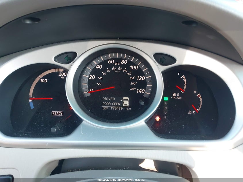 AtlanticExpress - Toyota Highlander Hybrid
