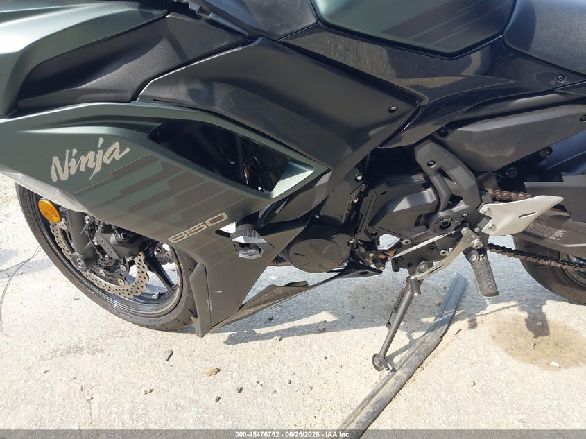 2025 Kawasaki Ex650 P VIN: ML5EXEP16SDAG0236 Lot: 45476752