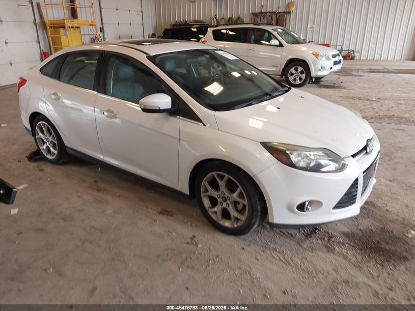 Vin: 1fadp3j21dl233121, lot: 45974959, ford focus titanium 2013 img_1