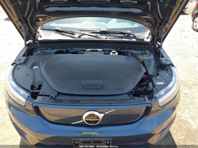 2022 Volvo Xc40 Recharge Pure Electric P8 Twin Plus VIN: YV4ED3UR3N2705159 Lot: 45476880